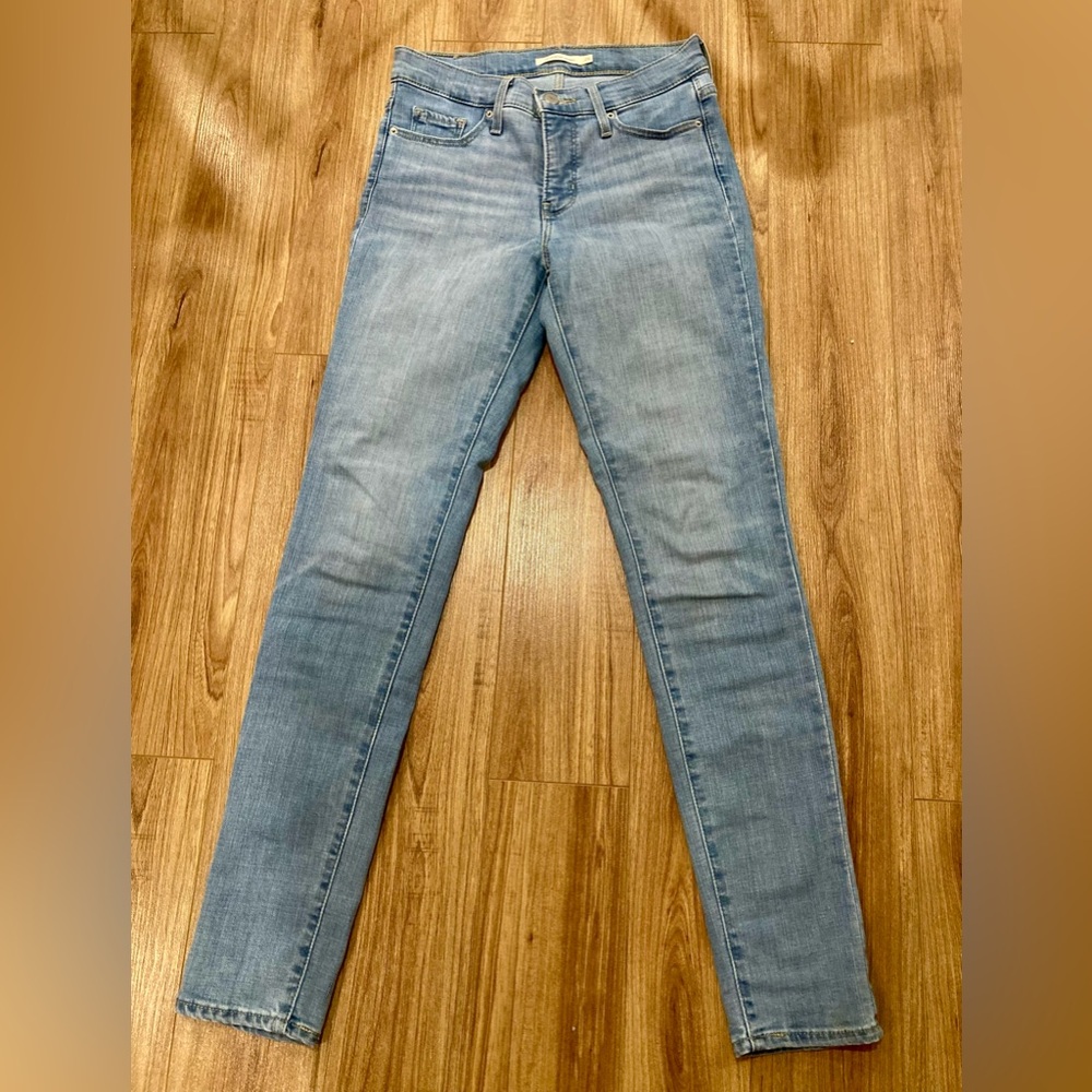 Levi’s 311 w26